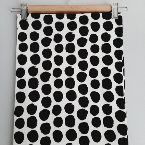 NEW - VEENA | Organic Cotton Blend Polka Dot Infinity Scarf B&W Sz OS - Picture 9 of 14